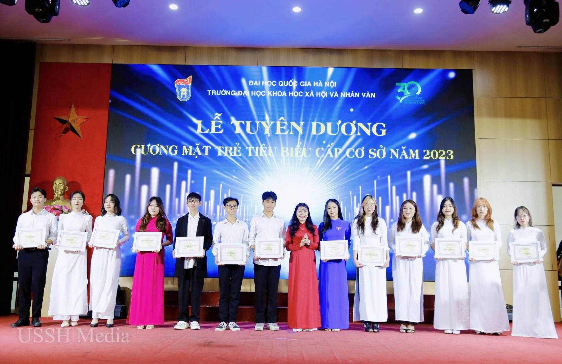 VINH DANH CÁC CÁ NHÂN KHOA KHCT ĐẠT DANH HIỆU GƯƠNG MẶT TRẺ TIÊU BIỂU CẤP CƠ SỞ NĂM HỌC 2023 - 2024